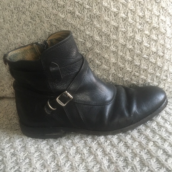 Frye Shoes - Frye boots